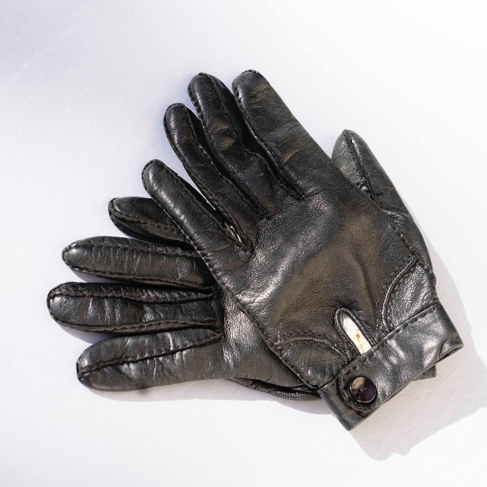 Vintage Saks fifth avenue Leather Gloves